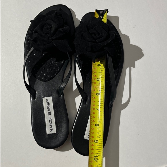 Manolo Blahnik Black Leather Suede Flower Slides Sandals sz 38.5 Made in Italy - Picture 11 of 11